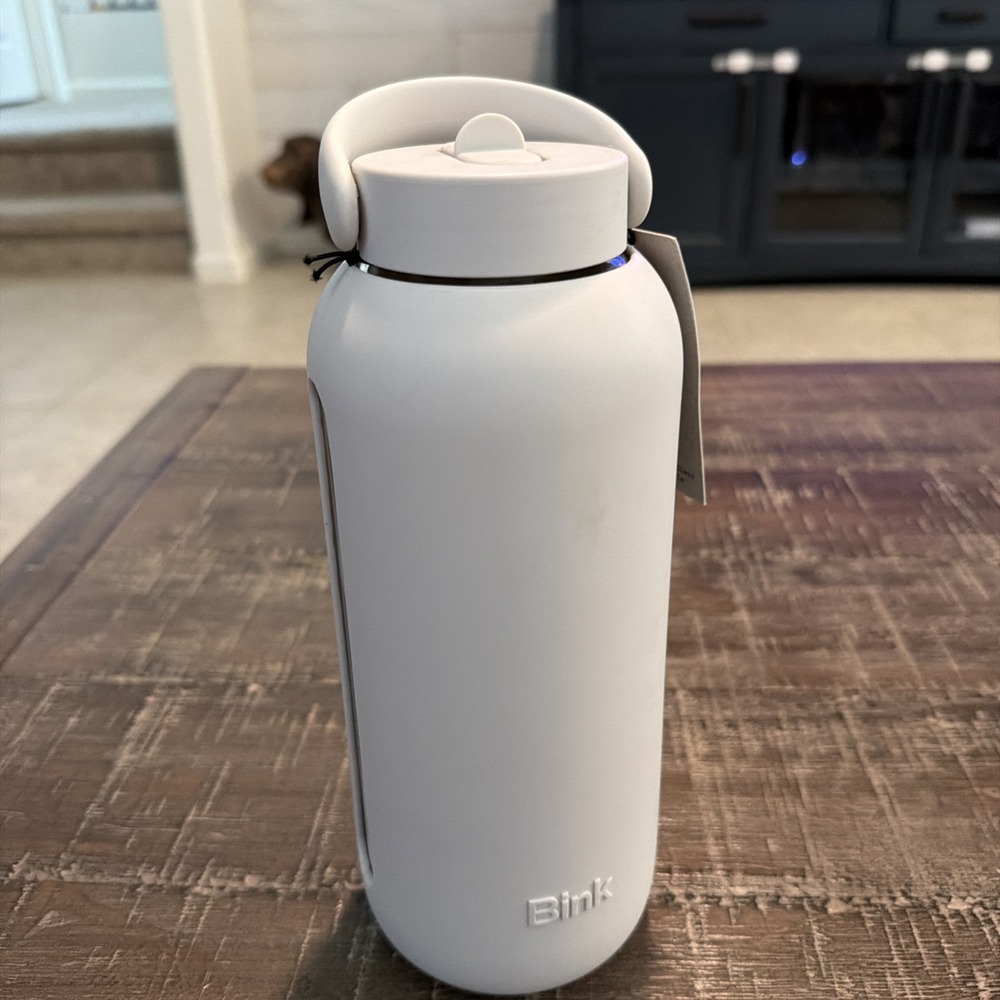 Bink 36 oz Big Water Bottle Flip Cap Lid w/straw Bone Borosilicate Glass